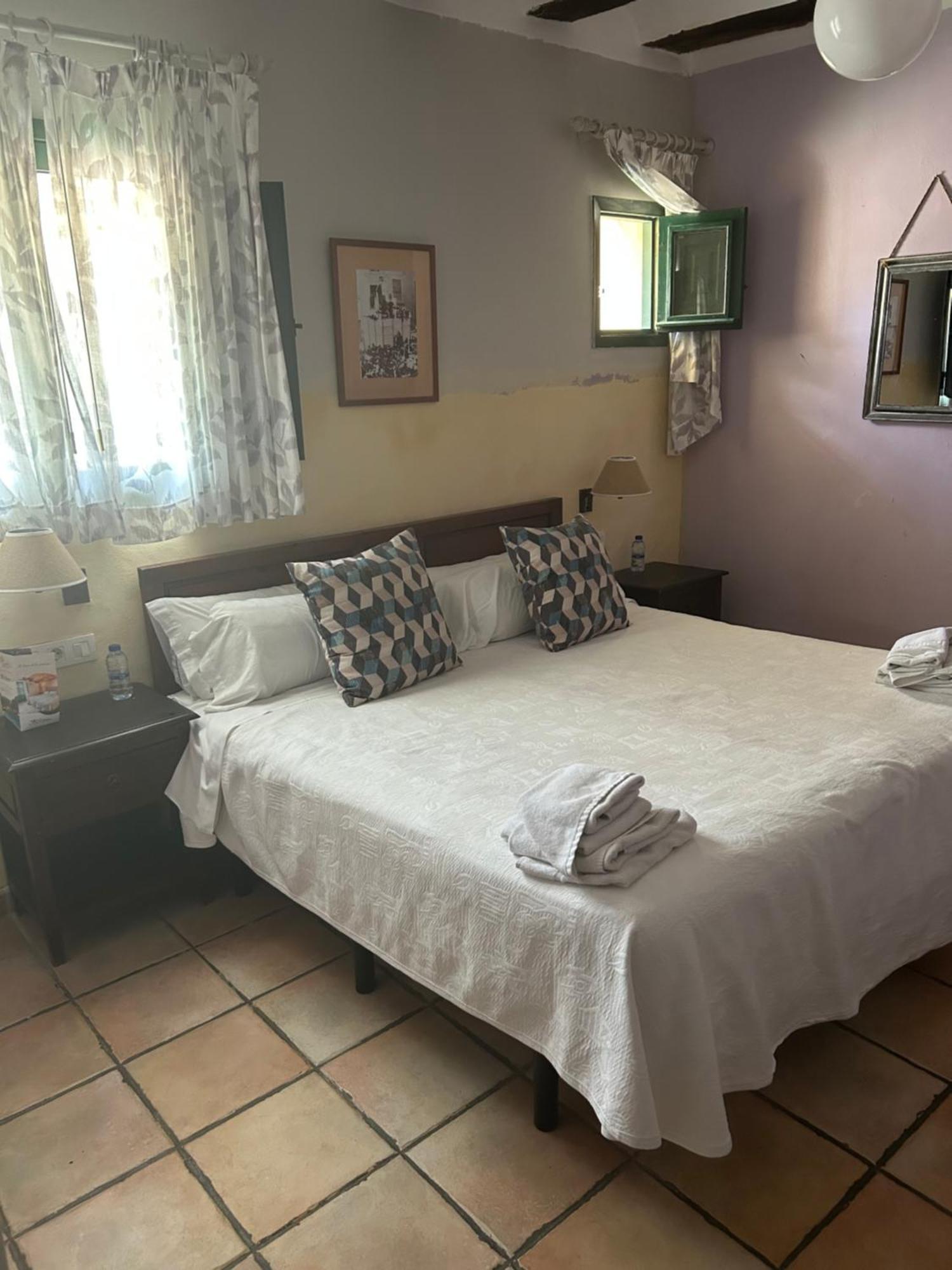 Hotel Rural Castillo De Biar Finca Fanecaes Екстер'єр фото